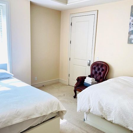 Vancouver Luxury Guesthouse Zewnętrze zdjęcie